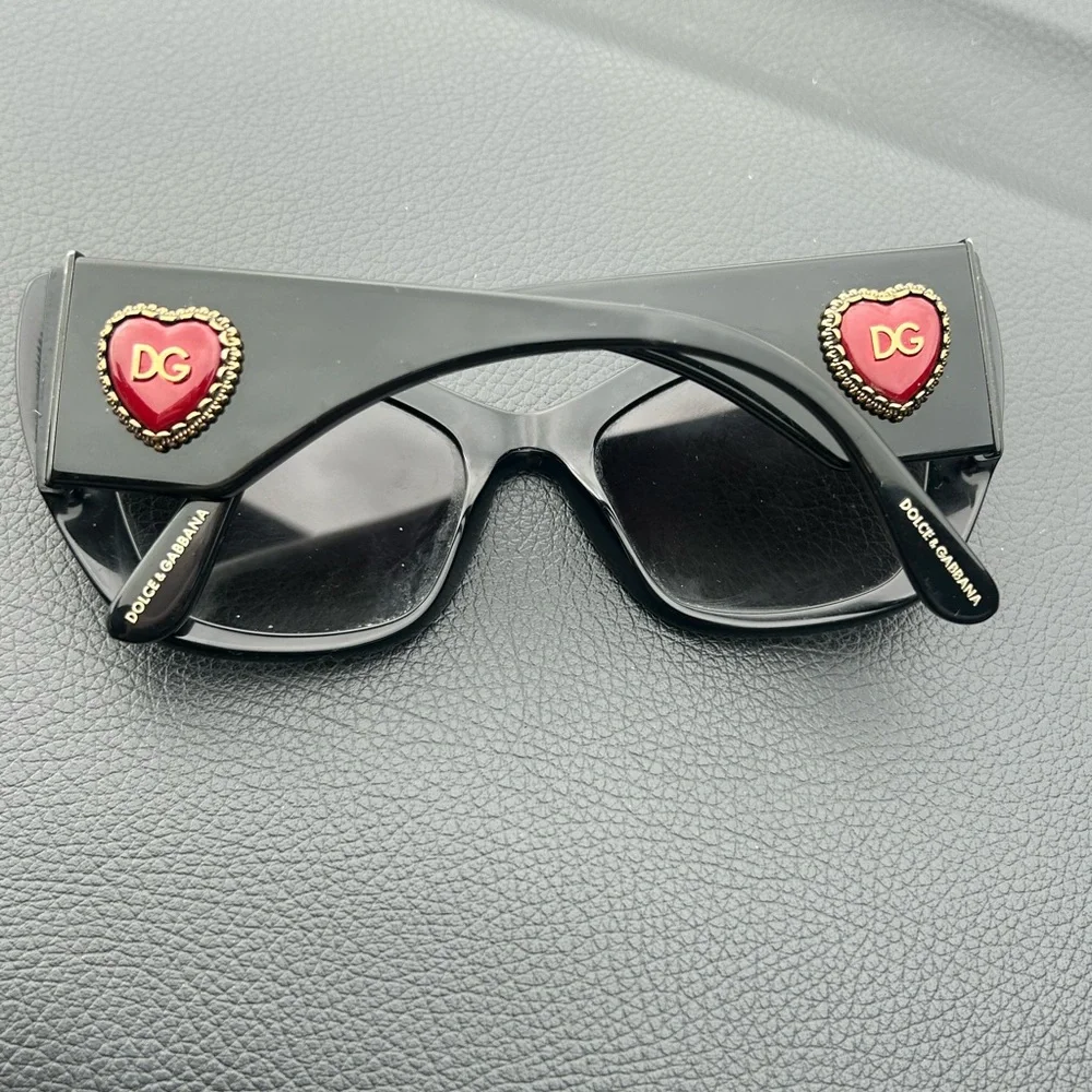 Dolce & Gabbana DG Heart Logo Cats Eye Sunglasses - Picture 6 of 10